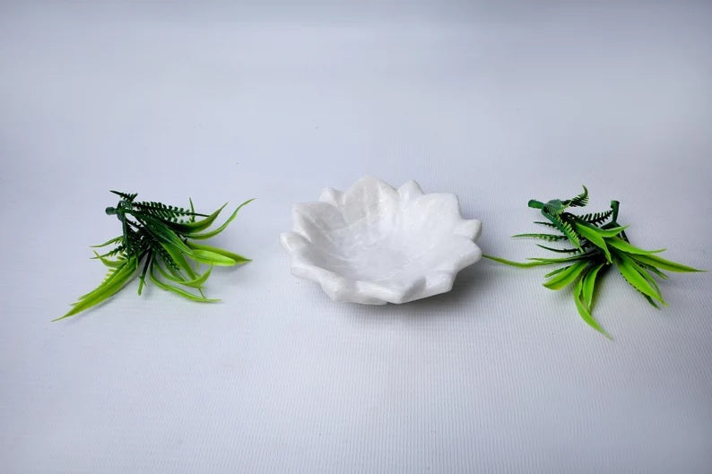 White Marble Lotus Plate Handcarved Bowl image 4