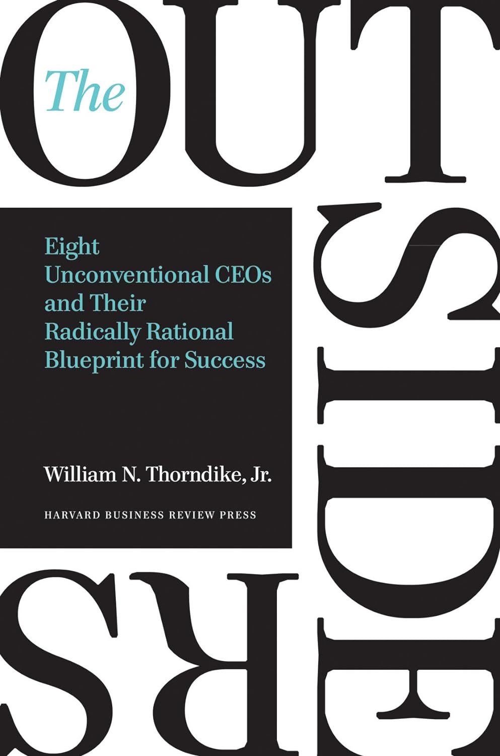 The Outsiders (Paperback)- Thorndike image 1