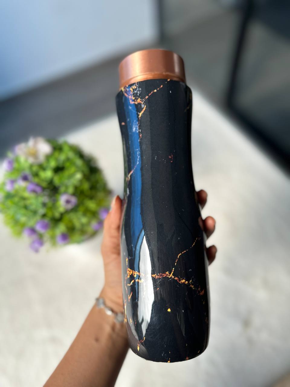 Meenakari Print Curve Black Copper Water Bottle - 1 Ltr image 5