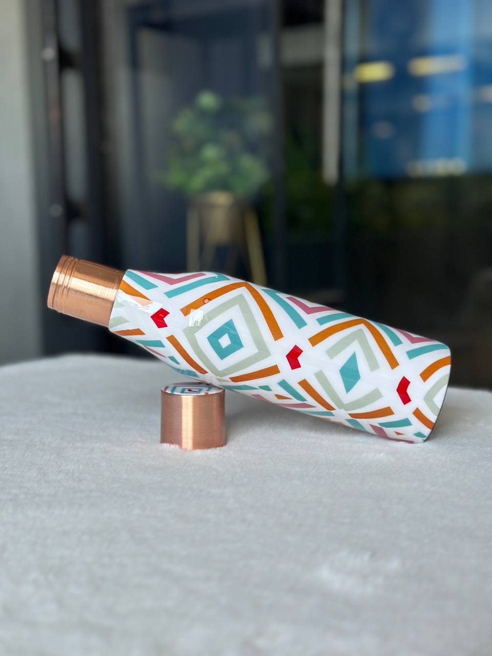 White Wine Copper Water Bottle - 1 Ltr image 3